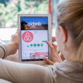 Airbnb mieri na burzu a�USA sp���a o�kovanie. T��de� vo svete