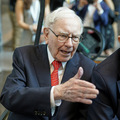 Zelená krádež: Aj Warren Buffett dal preniaze do Ponziho schémy Zelená krádež: Aj Warren Buffett dal preniaze do Ponziho schémy