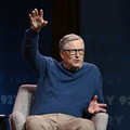 Bill Gates: Krypto a NFT sú 100 % založené na teórii väčšieho blázna Bill Gates: Krypto a NFT sú 100 % založené na teórii väčšieho blázna