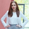 Nov� ��fka obchodn�ka s cenn�mi papiermi:  Chcem umo�ni� ka�d�mu vlastni� akcie renomovan�ch spolo�nost�, ak�mi s� Facebook �i Apple