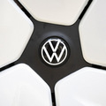 Gener�lny riadite� Volkswagen: Mar�a elektrick�ch vozidiel sa vyrovn� spa�ovac�m za 2 a� 3 roky