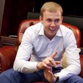 Teroristi a oligarchovia vracaj� �der: Spochyb�uj� k���ov� politick� n�stroj