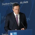 Draghi: Je pr�li� skoro na to, aby sme hodnotili obchodn� dohodu Trump-E�