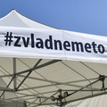 Ver �omu chce�: Pre�o ani tentoraz nie sme v�etci na jednej lodi