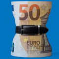 Euro dosiahlo na poludnie paritu voči doláru Euro dosiahlo na poludnie paritu voči doláru
