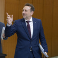 Minister p�dohospod�rstva Vl�an: �t�t vyplat� kompenz�cie za sucho do konca roka