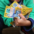 Bart Simpson pom�ha ekonomick�mu rastu: Austr�l�ania chc� plati� s dollarydoo