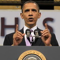 Obama nemieni v t�me �verov�ho stropu USA ust�pi�
