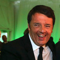Vysmiaty Matteo Renzi: Proti kr�ze b�nk m�me nov� p�miliardov� fond