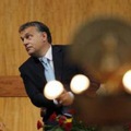 Orb�n: Euro najsk�r za 30 rokov, ak bude st�le existova�