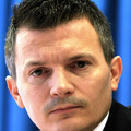 �t�t je pod�a J. Po�iatka pripraven� da� na vlaky zadarmo viac pe�az�