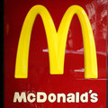 �kand�ly a konkurencia: Zisk McDonald�s klesol o 30 percent
