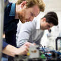 Za v�etk�m h�adaj technol�gie: Il�zie o zaost�van� produktivity