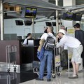 Na dovolenku lietadlom � r�chlej�ie, pohodlnej�ie a lacnej�ie