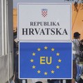 �esi sa masovo chystaj� do Chorv�tska, Slov�ci nie