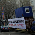 Re�trukturaliz�cia V�hostavu je ��elov�, po�kodi� m��e tis�ce rod�n