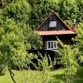 Dopyt po chalup�ch v �R trh� rekordy, samota pri lese stoj� takmer 393.000 eur