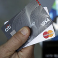 Visa a Mastercard zablokovali ruským bankám prístup do svojich platobných sietí Visa a Mastercard zablokovali ruským bankám prístup do svojich platobných sietí