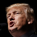 N�vrat k star�mu syst�mu: Trump hovor� o rozdelen� b�nk