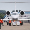 Boh��i prest�vaj� investova� do trysk��ov, �akaj� na nov� modely lietadiel