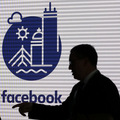 Koľko by ste si vypýtali za život bez FB? Sociálne siete sú zadarmo, ale do HDP by sa započítať mali Koľko by ste si vypýtali za život bez FB? Sociálne siete sú zadarmo, ale do HDP by sa započítať mali