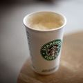 Američanom káva chutí, hlavne ak je od Starbucks Američanom káva chutí, hlavne ak je od Starbucks