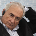 �kand�ly Strauss - Kahna srbskej vl�de nevadia, b�val� ��f MMF jej za�al radi� 