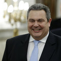 Gr�cky minister obrany varuje pre efektom domino, ak Gr�cko od�de z euroz�ny