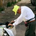 Pomoc cez soci�lne m�di�: Pr�beh star�ho zmrzlin�ra dojal tis�cky �ud�, darovali mu mili�ny