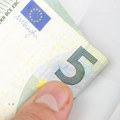 Zhrnut� do p�r viet: 5 vec�, ktor� by ste mali vedie� o investovan�