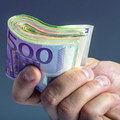 Minimálne mzdy v EU: Slovensko tento rok na 15. mieste Minimálne mzdy v EU: Slovensko tento rok na 15. mieste