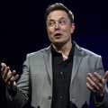 Pokuta za tweety: Musk m� skon�i� ako predseda predstavenstva spolo�nosti Tesla