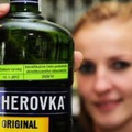 �esk� vyn�lez ukon�� prelievanie alkoholu pri invent�rach