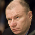 Nie je jednoduch� skoncova� s man�elstvom s rusk�m magn�tom: Pr�beh Putinovho priate�a vyrozpr�van� jeho b�valou