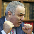 Kasparov prirovnal Putina k Hitlerovi, Z�pad ho m� hne� zastavi�