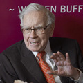 Warren Buffett nak�pil v�tre�om �tvr�roku akcie za 9 mili�rd dol�rov. Do �oho investoval?