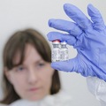 Rusko tvrd�, �e Sputnik V je bezpe�n�, vakc�nu proti koronav�rusu otestuje na 40 000 dobrovo�n�koch