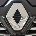 �pekul�cie oh�adom  vy�etrovania emisi�:  Akcie Renaultu hl�sia prepad o 17 %