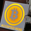 Trocha osvety: Prečo Bitcoin nie je mena a aký ma vlastne potenciál Trocha osvety: Prečo Bitcoin nie je mena a aký ma vlastne potenciál