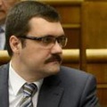 Cezhrani�n� starostlivos� m��e prinies� rizik�, tvrd� Novotn�