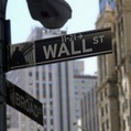Čierny deň pre finančné trhy: Pred 35 rokmi zažila burza v New Yorku Black Monday Čierny deň pre finančné trhy: Pred 35 rokmi zažila burza v New Yorku Black Monday