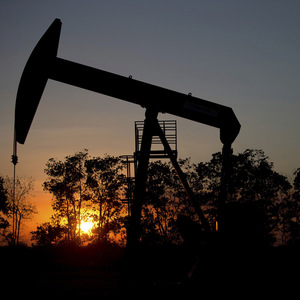 Energetické spoločnosti strácajú zo svojej hodnoty bilión dolárov, kvôli klesajúcej cene ropy Energetické spoločnosti strácajú zo svojej hodnoty bilión dolárov, kvôli klesajúcej cene ropy