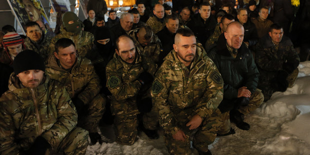 Urobi� to, alebo dr�a� hubu