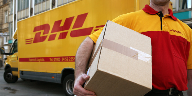 Rusi obmedzuj� n�kupy cez internet, narastie clo aj byrokracia