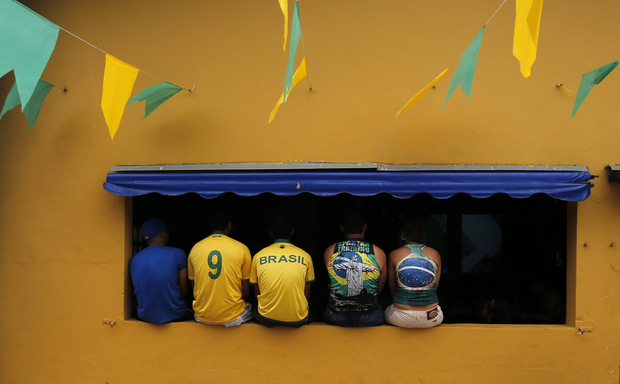 Custo Brasil: Ekonomiku potiahne pivo aj hodinový hotel Custo Brasil: Ekonomiku potiahne pivo aj hodinový hotel