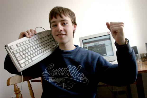 Vysmieval sa mu cel� svet, teraz si v�s k�pi