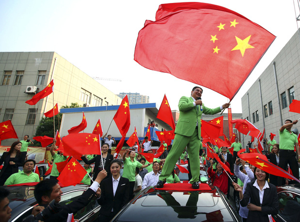 Extravagantn� miliard�r: Najsk�r k�efty s �ist�m vzduchom, teraz chce americk� noviny dosta� do ��ny