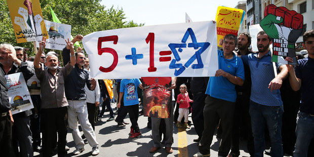 Dohoda o iránskom jadrovom programe je na svete, cena ropy sa prepadá Dohoda o iránskom jadrovom programe je na svete, cena ropy sa prepadá