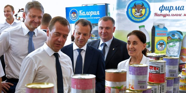 Vicepremi�r Ruska: Nebudeme zni�ova� produkciu ropy, vieme �i� aj s dne�n�mi cenami