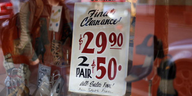 Nenechajte sa nachyta�: Dev� najv���ch klamstiev v obchodoch